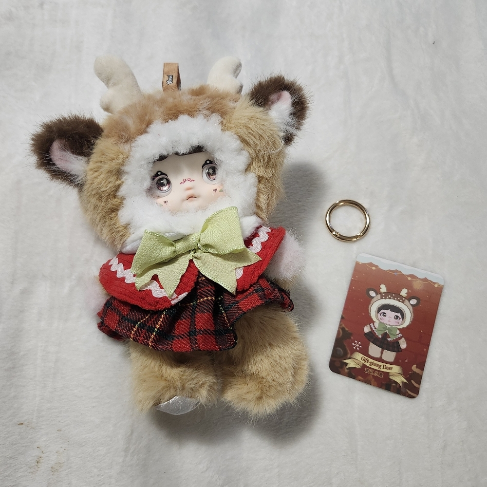 SURE FUN Nommi Magical Christmas Eve Gift Giving Deer Plush Pendent 🦌